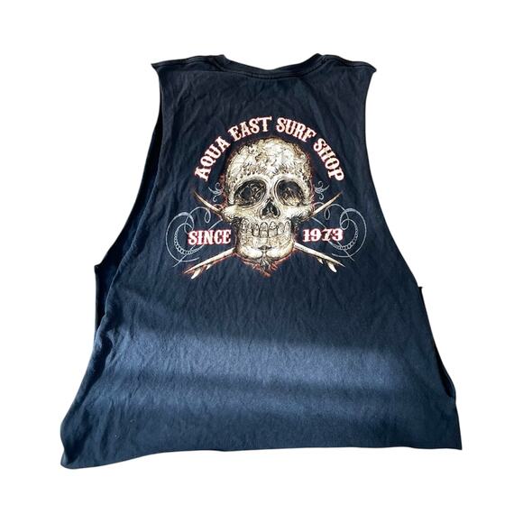 Aqua East Surfshop Grunge tank with open sleeves and skull deisgn - Picture 7 of 8